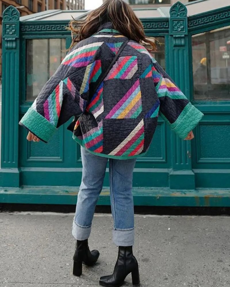 Jaqueta Feminina Kimono Acolchoado com Patchwork Colorido Maika
