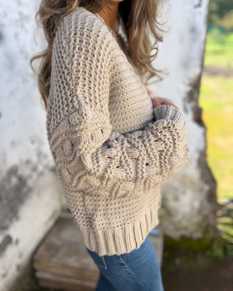Cardigan Feminino de Tricô Artesanal Carol