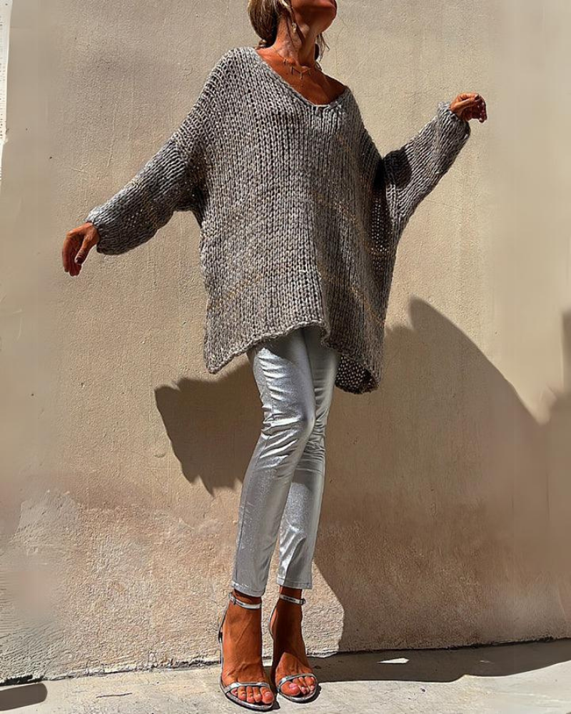 Suéter Feminino de Tricô – Oversized com Trama Aberta e Decote V Wendy