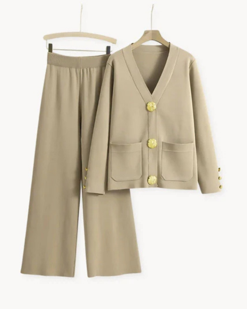 Conjunto Feminino de Alfaiataria com Blazer Alongado e Calça Reta Isabela