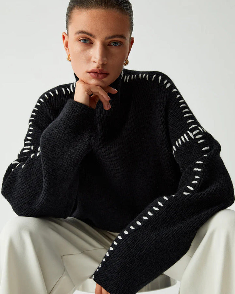 Suéter Feminino Preto de Tricô Clássico Daniela