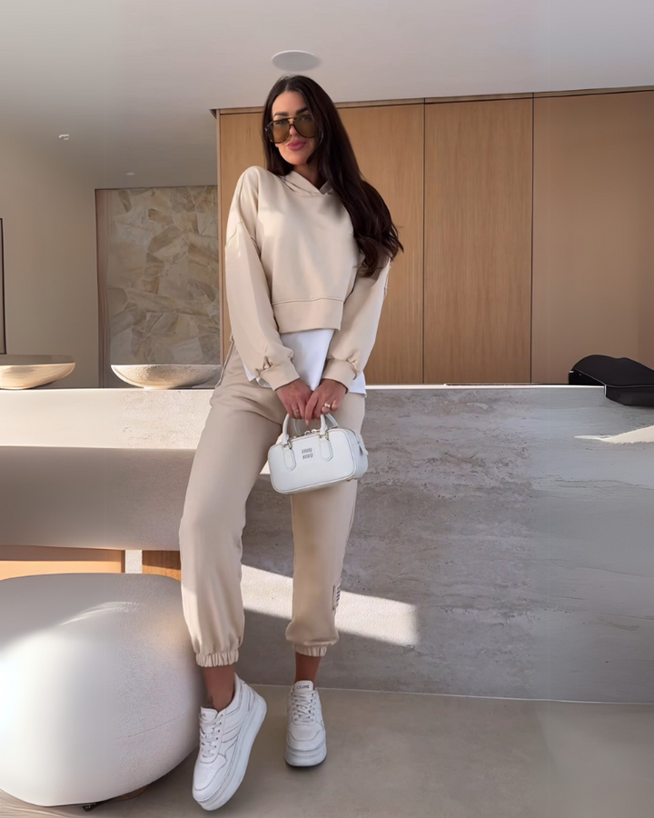 Conjunto Feminino Moletom com Capuz Comfy Gabi