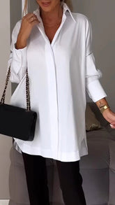 Camisa e blusa branca com fenda e lapela