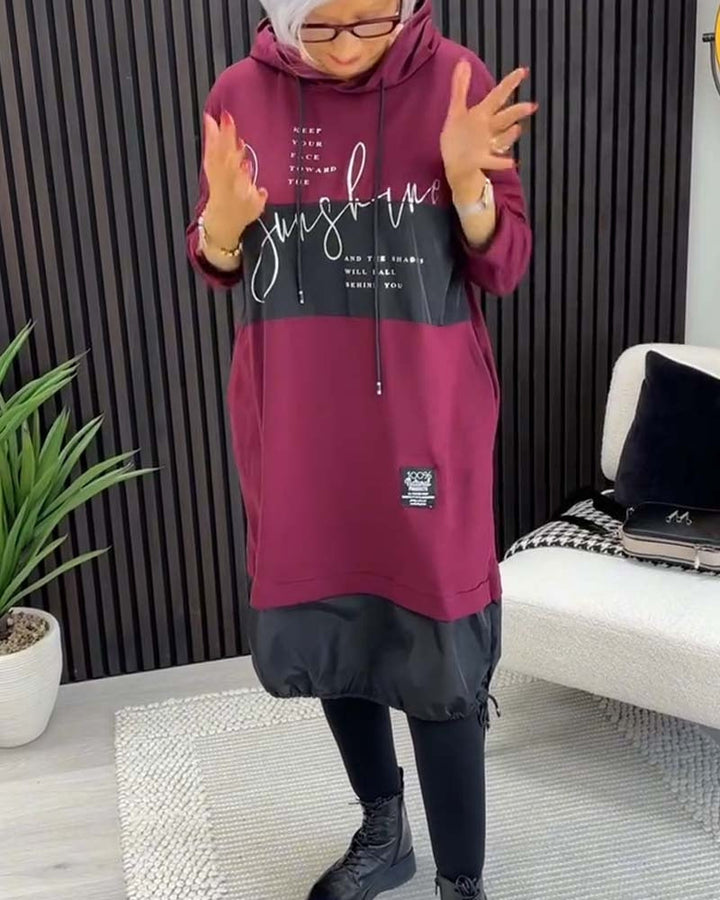 Vestido Feminino Estilo Moletom com Capuz