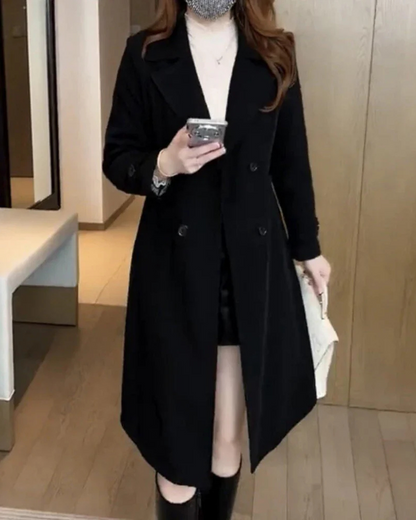 Sobretudo Feminino com Corte Reto e Lapela Elegante Nadia