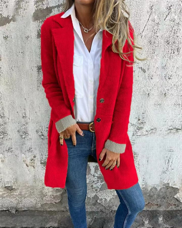 Casaco Feminino de Lã Bouclê com Lapela e Botões Talita