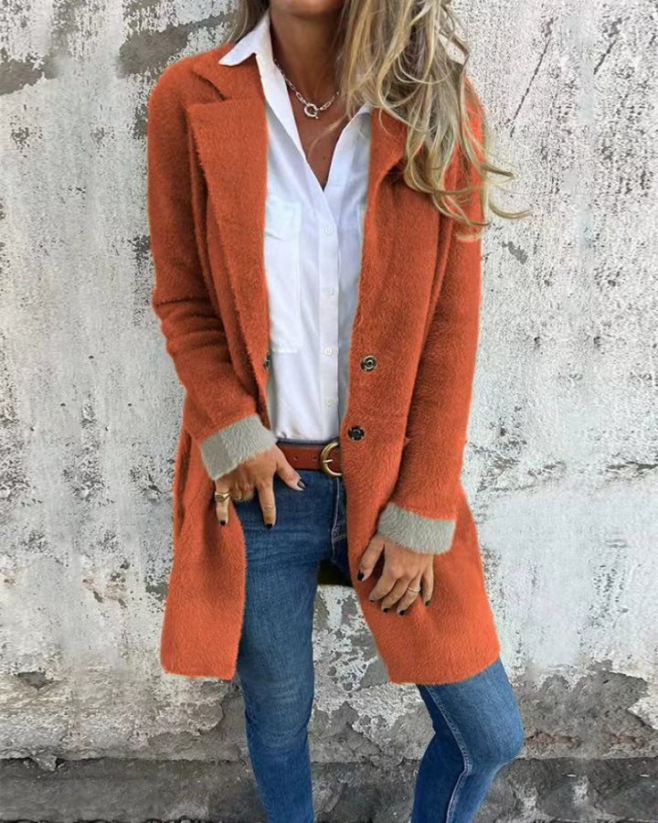 Casaco Feminino de Lã Bouclê com Lapela e Botões Talita