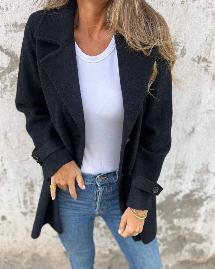 Blazer Feminino Alfaiataria com Botões e Lapela Rosalie