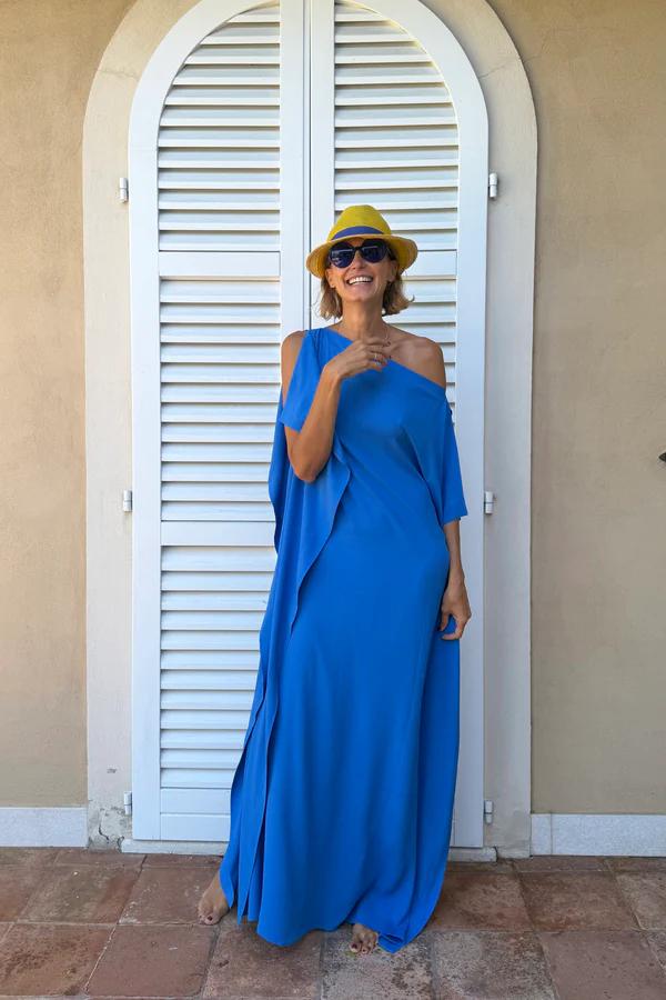 Vestido Assimétrico Leve com Cinto