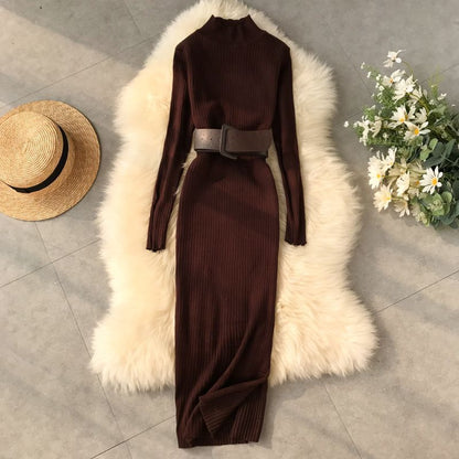 Vestido Feminino Gola Alta Cintia