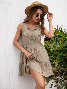 Vestido Verão Sem Mangas Midi Renda
