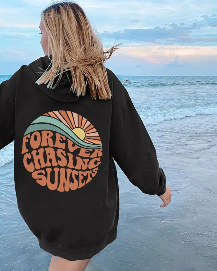 Moletom Feminino com Capuz 'Forever Chasing Sunsets' Nina