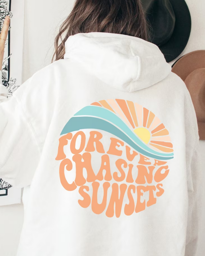 Moletom Feminino com Capuz 'Forever Chasing Sunsets' Nina