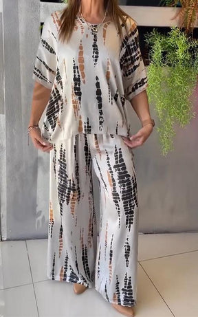 Conjunto Casual de Cetim com Gola Redonda de Duas Peças