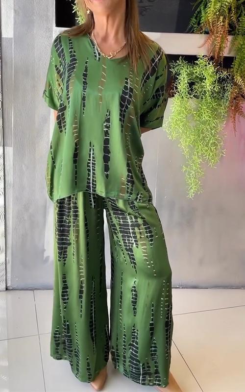 Conjunto Casual de Cetim com Gola Redonda de Duas Peças