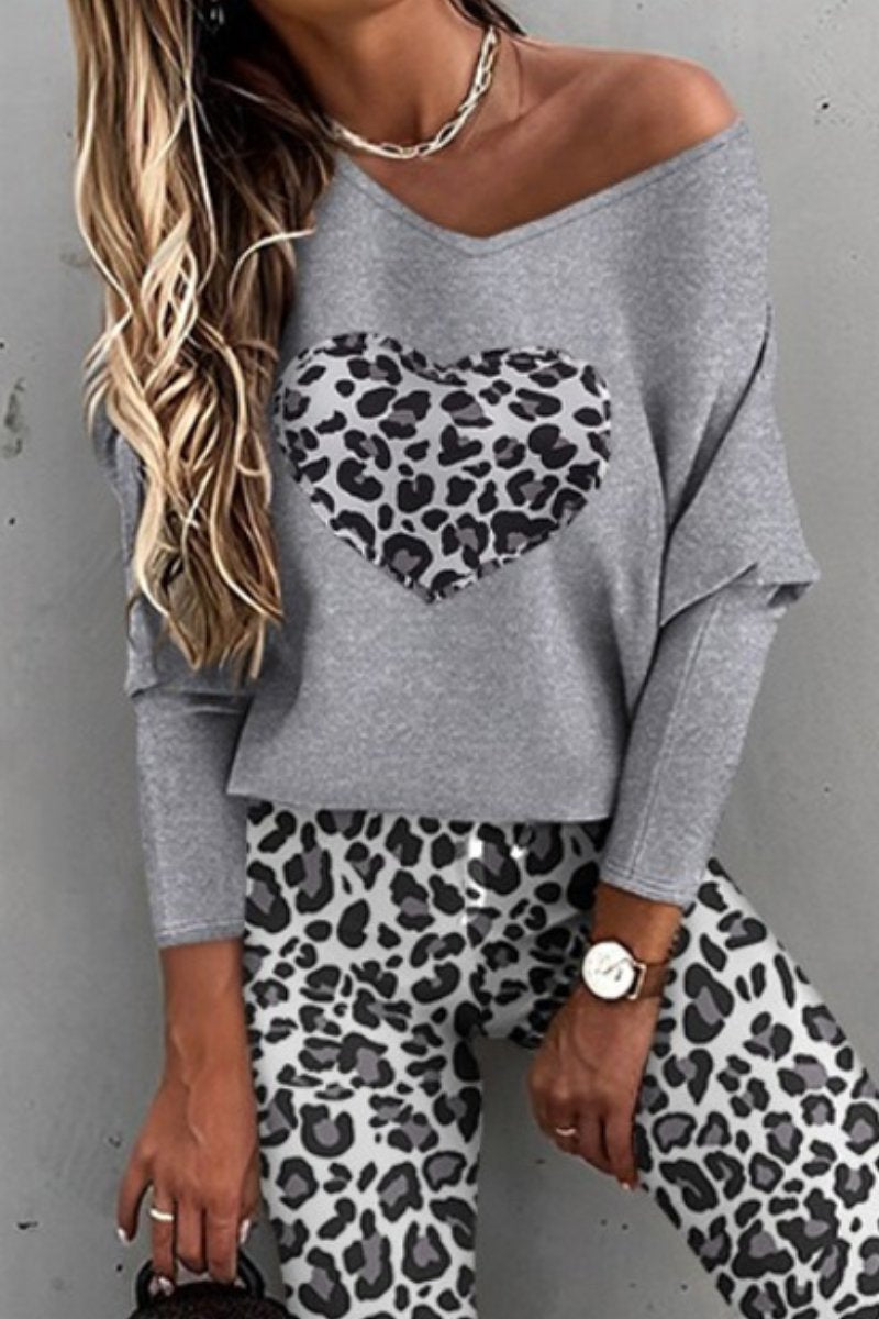 Conjunto Casual de Blusa de Manga Longa e Calças com Estampa de Leopardo - 3