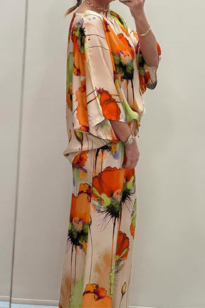 Conjunto de Cetim Estampado com Gola Redonda Casual