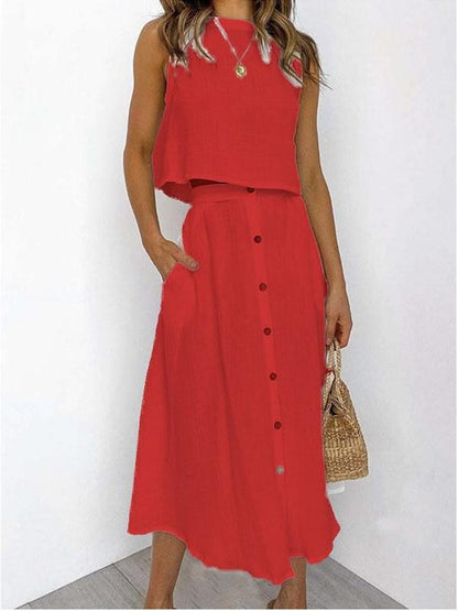 Conjunto com Camiseta sem Mangas e Vestido com Botões
