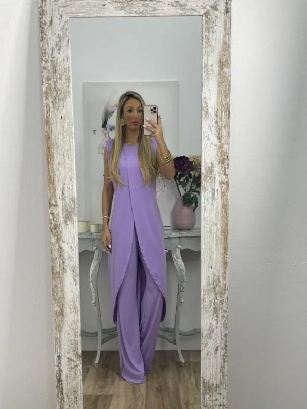 Conjunto de Duas Peças com Top com Fenda e Calças Casuais