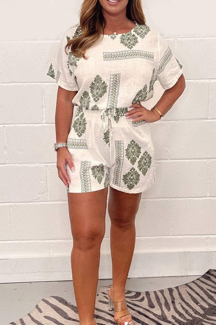 Conjunto de Top Estampado e Shorts