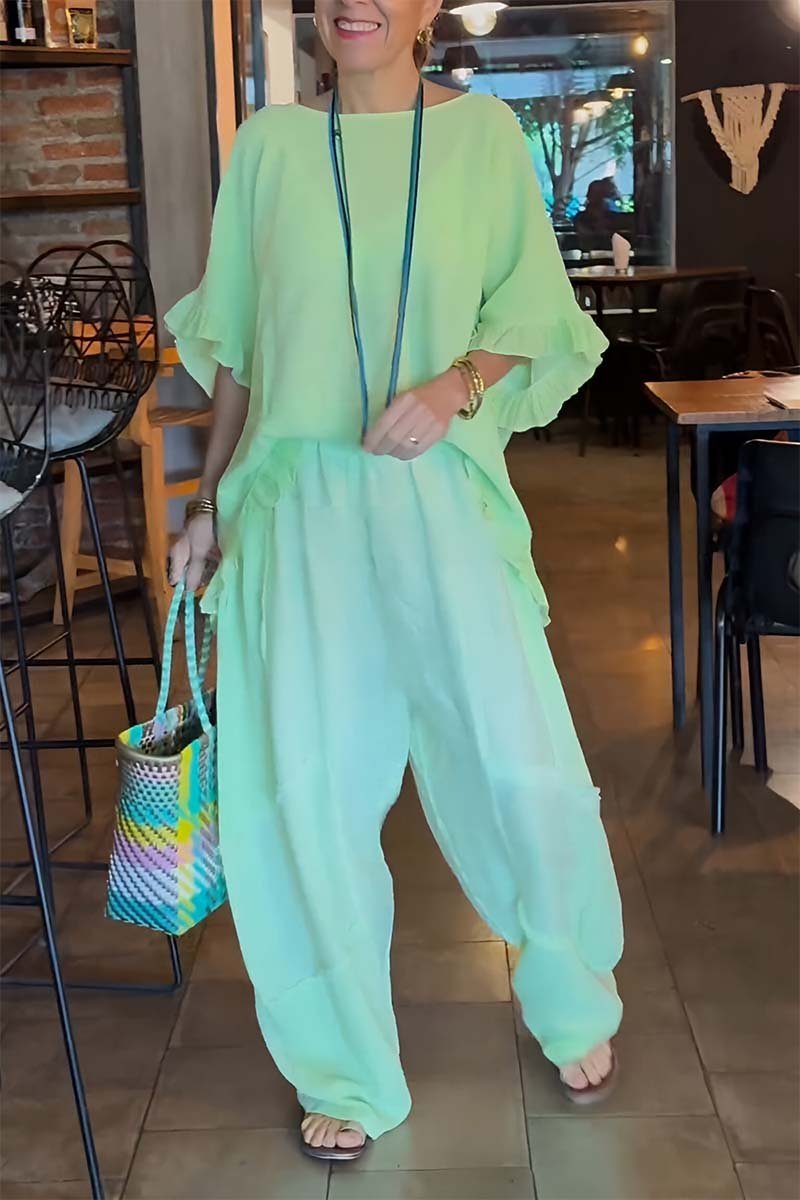 Conjunto Feminino Casual com Calças de Algodão e Linho e Mangas Bufantes