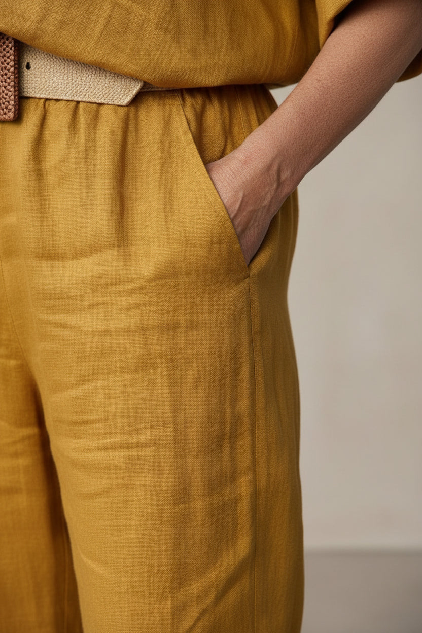 Conjunto Feminino Casual de Algodão e Linho Siena – Blusa Decote em V e Calça