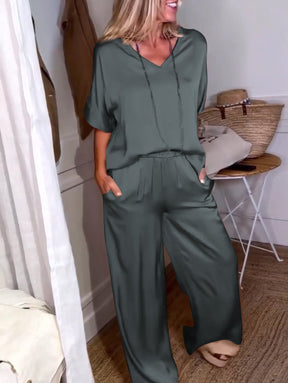 Conjunto Feminino Casual de Blusas de Cetim e Calças com Cordão de Duas Peças