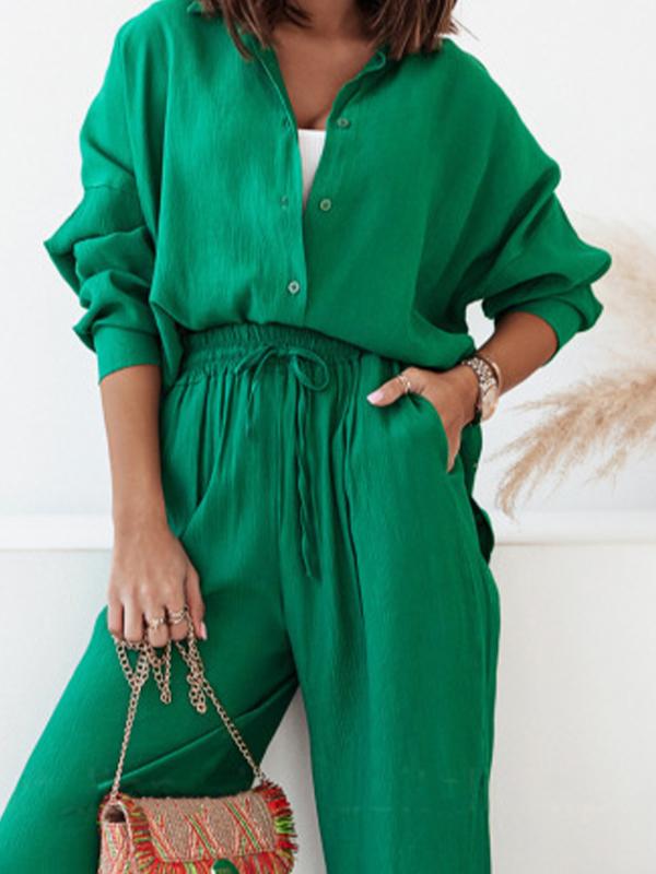 Conjunto Feminino de Camisa Longa com Manga Longa e Calças de Perna Larga com Elástico