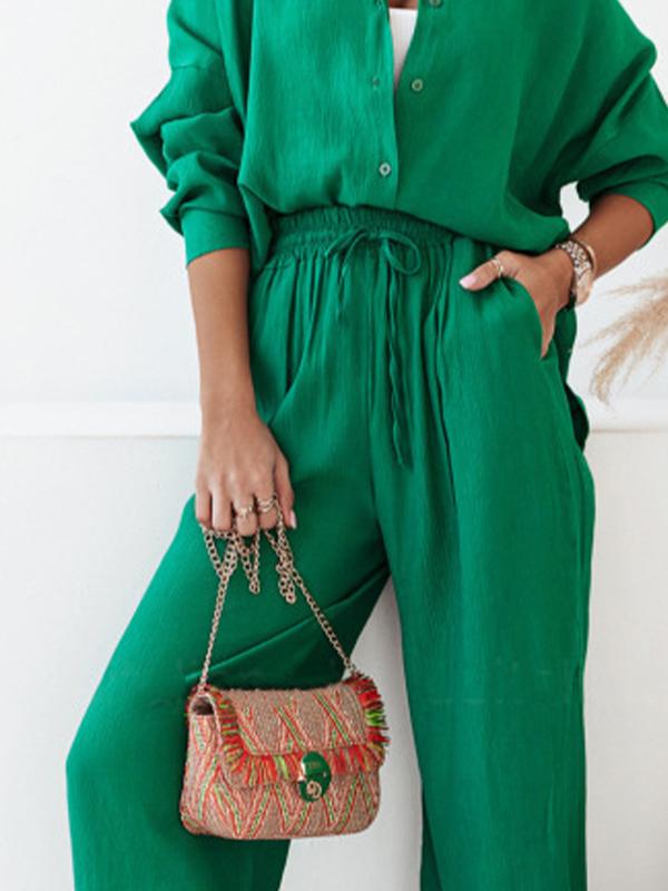 Conjunto Feminino de Camisa Longa com Manga Longa e Calças de Perna Larga com Elástico