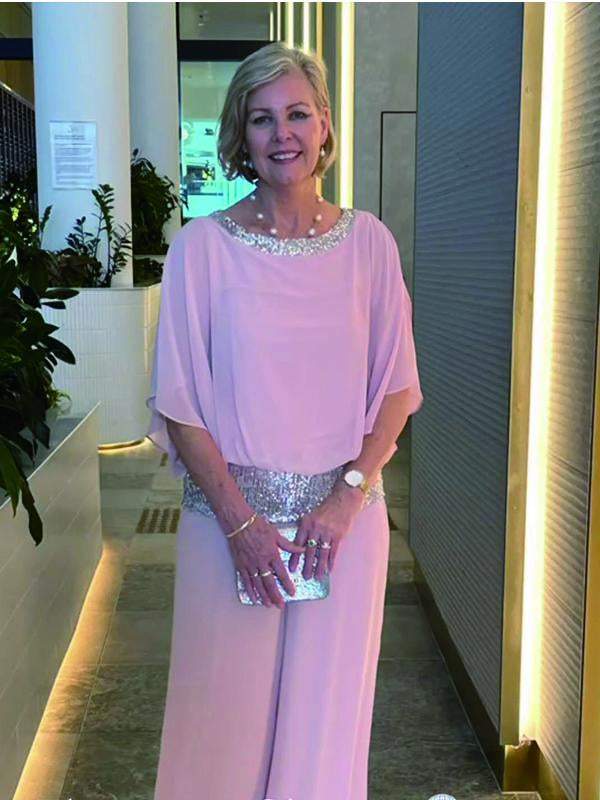 Conjunto Feminino de Chiffon com Lantejoulas e Patchwork