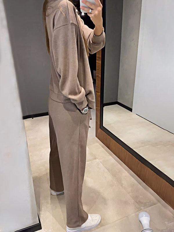 Conjunto Feminino de Jaqueta de Malha com Botões e Calças de Duas Peças