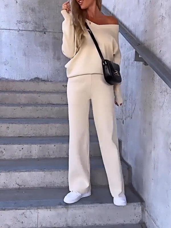 Conjunto Feminino de Top de Cor Sólida com Decote em V e Calças de Duas Peças