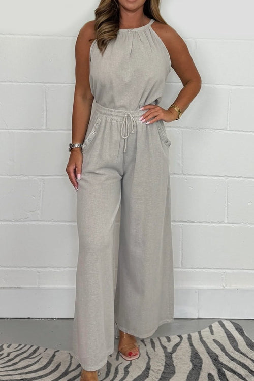 Conjunto Feminino de Top Flutuante com Laço nas Costas e Calça com Gola Halter