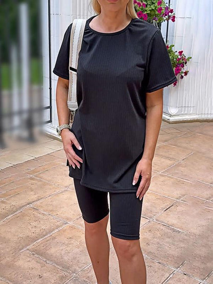 Conjunto Feminino de Top de Malha Elástica de Cor Sólida e Shorts de Duas Peças - 14
