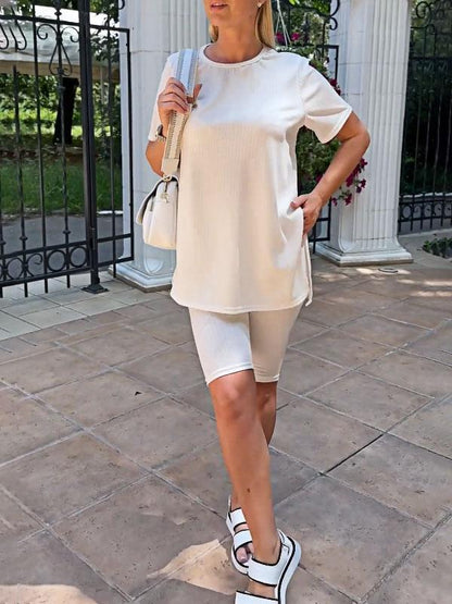 Conjunto Feminino de Top de Malha Elástica de Cor Sólida e Shorts de Duas Peças - 4