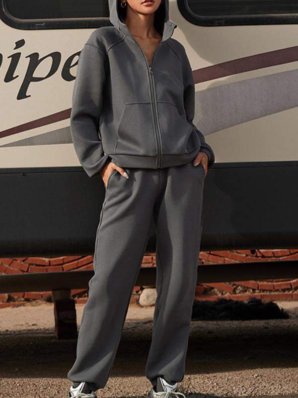 Conjunto Feminino Esportivo de Duas Peças com Capuz e Manga Longa e Calça até o Tornozelo de Cor Sólida