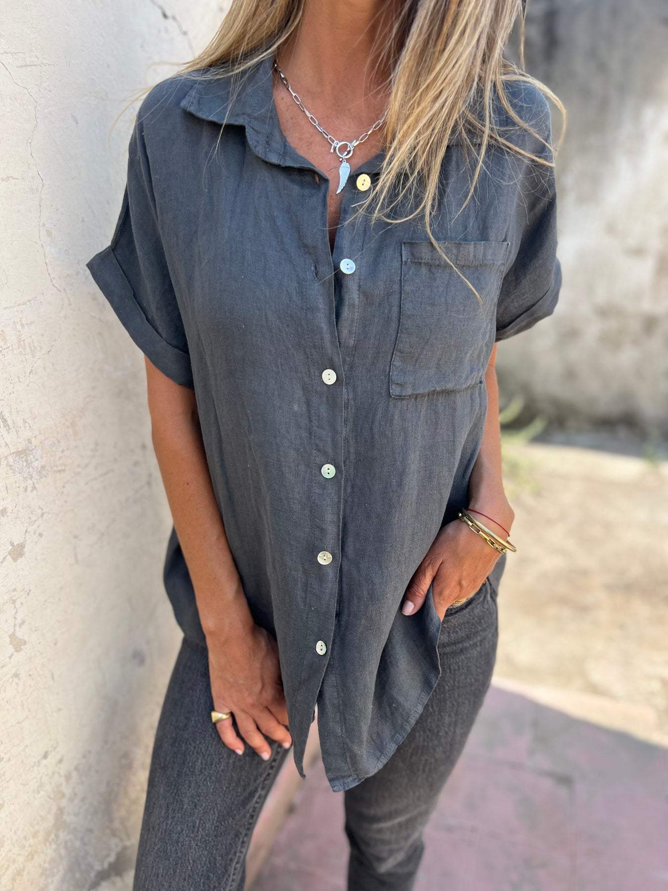 Camisa casual de algodão e linho com lapela - 4