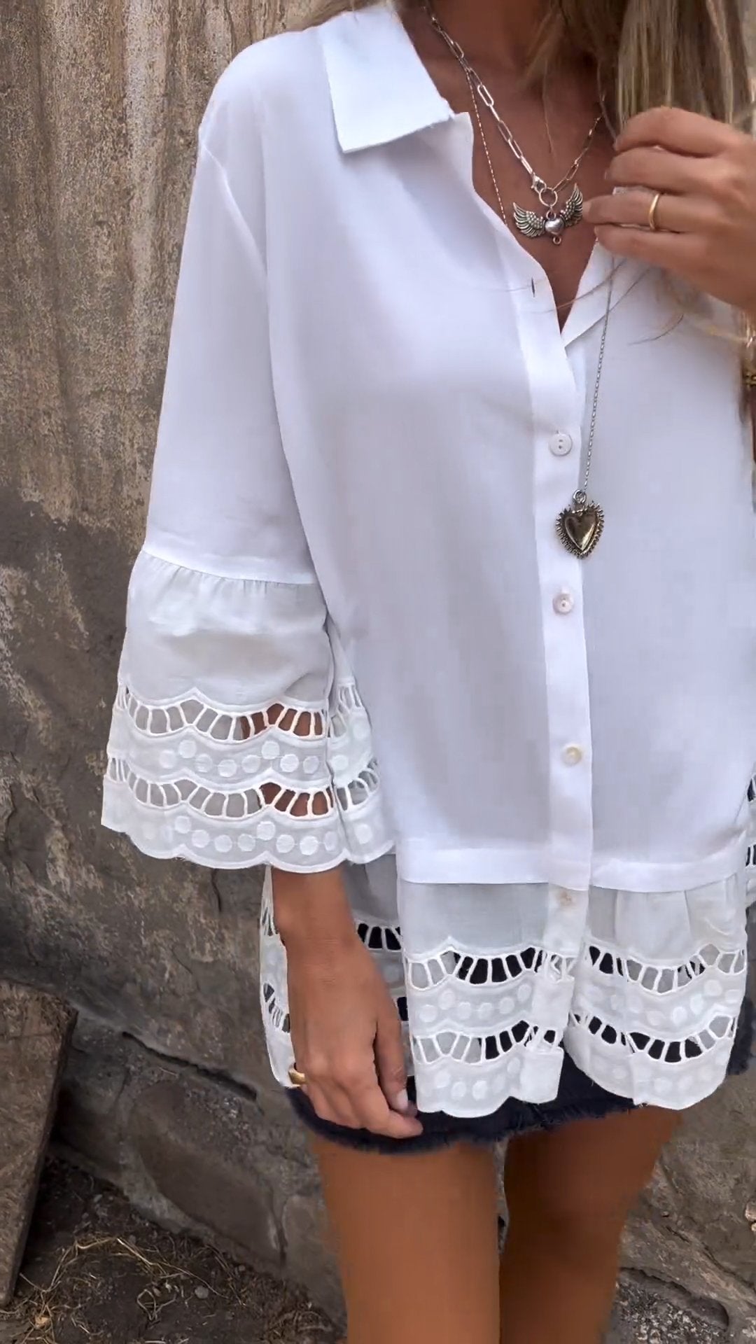 Camisa com Mangas 3/4 e Patchwork Vazado