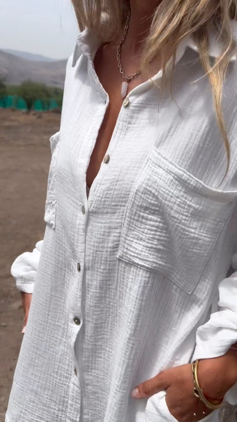 Camisa de Algodão com Lapela e Dois Bolsos