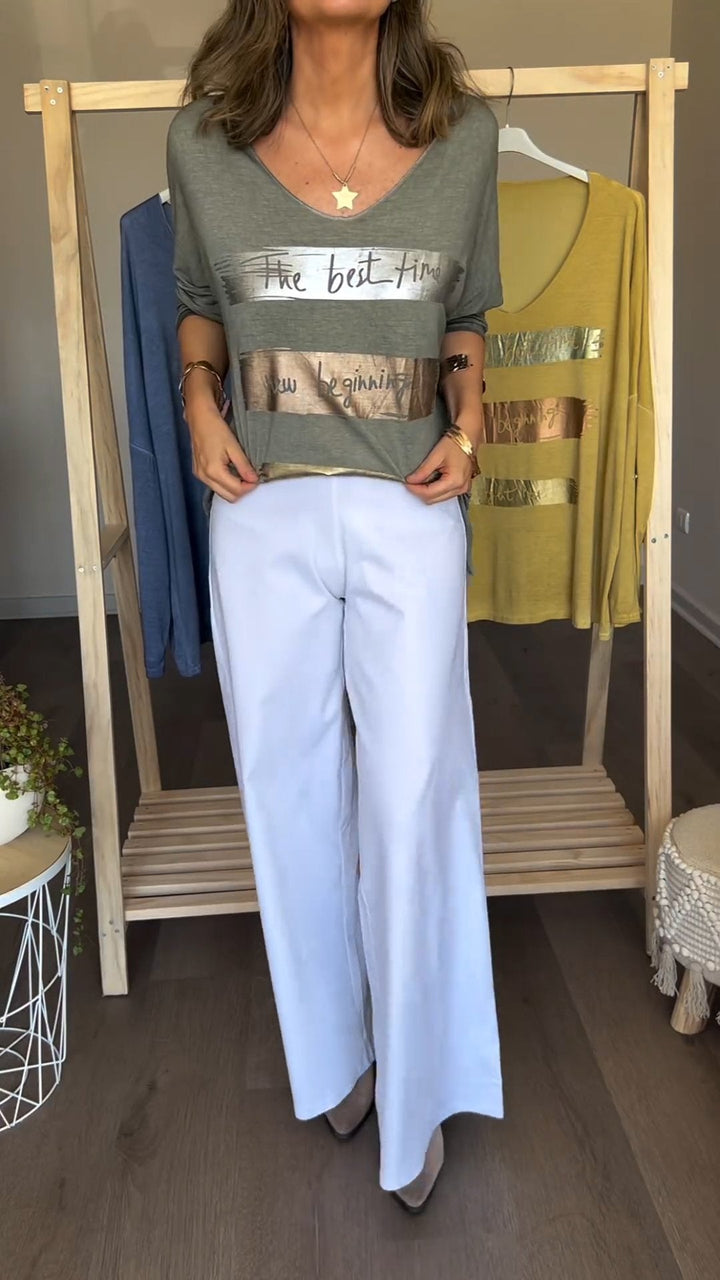 Camiseta Longa com Estampa e Decote em V