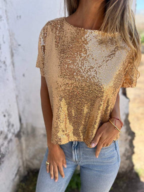 Camiseta com Paetês e Design Aberto nas Costas