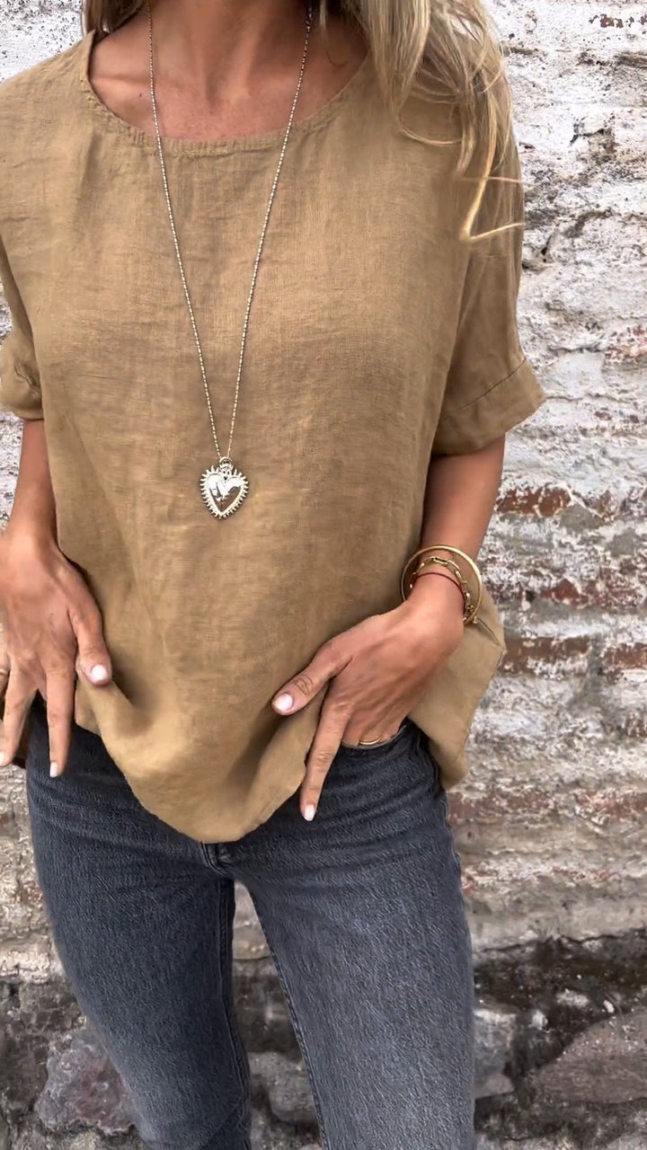 Camiseta de Algodão e Linho com Gola Redonda