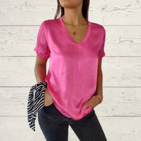 Camiseta de Cetim com Decote em V