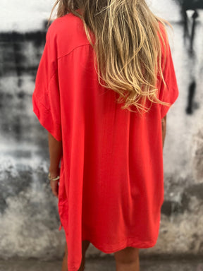 Camisa longa confortável de algodão e linho