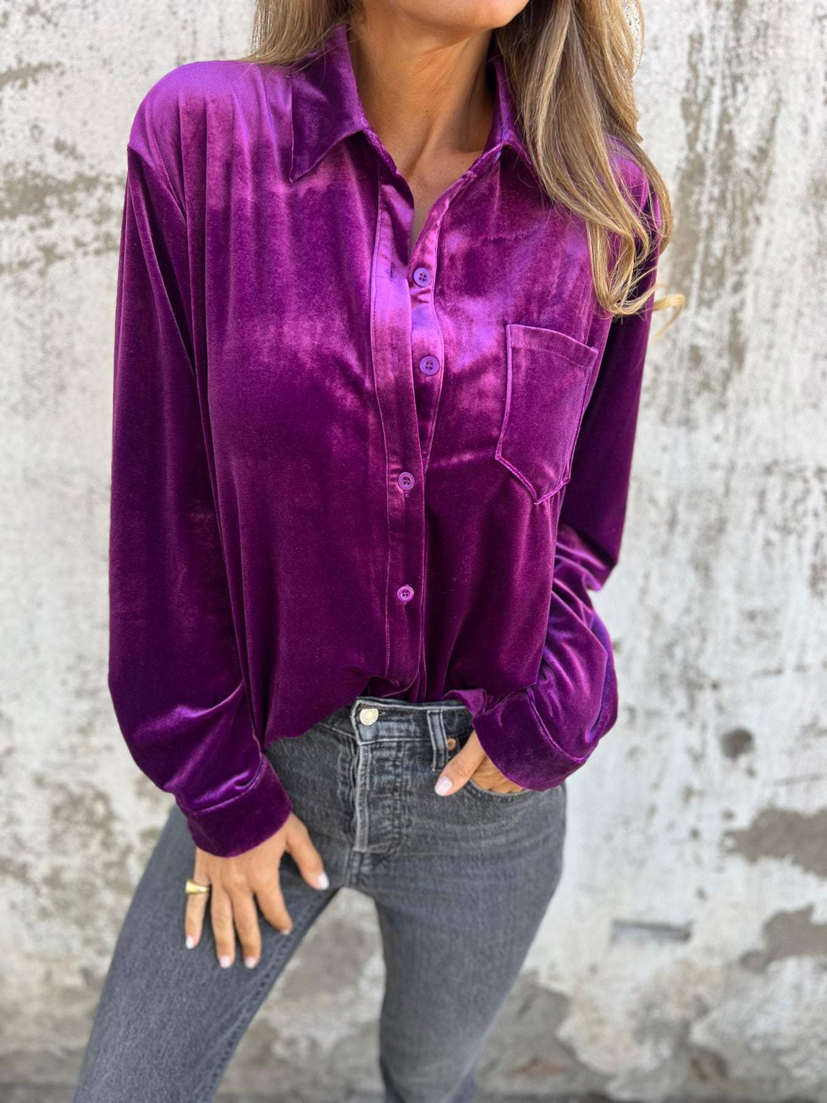Camisa Casual de Veludo com Gola Lapela e Mangas Longas