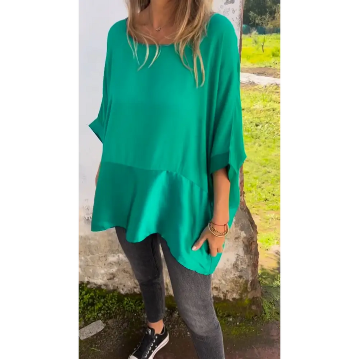 Top com Gola Redonda e Babados