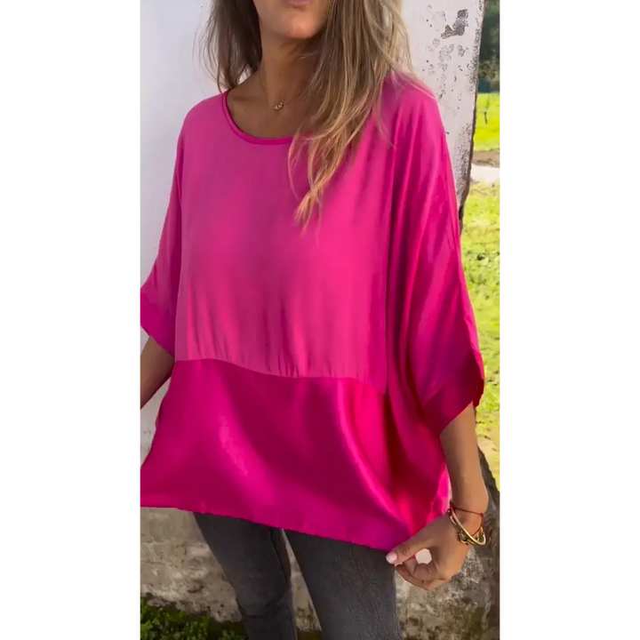 Top com Gola Redonda e Babados