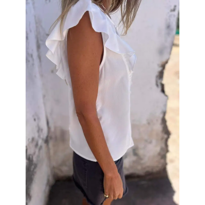 Top com Gola Redonda e Babados Simétricos