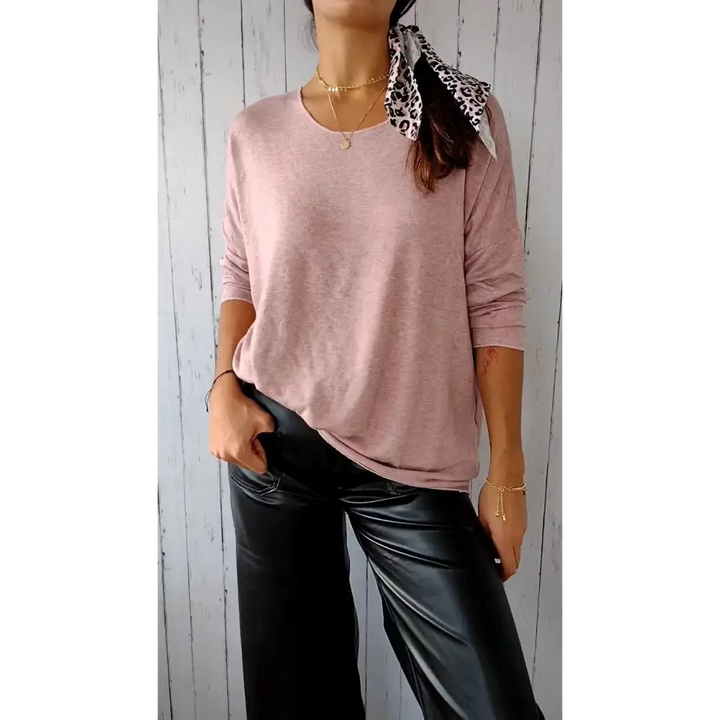 Top Confortável com Gola Redonda e Mangas Longas