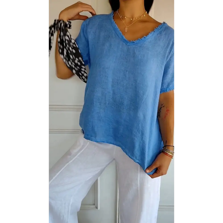 Top de algodão e linho com decote em V e mangas curtas